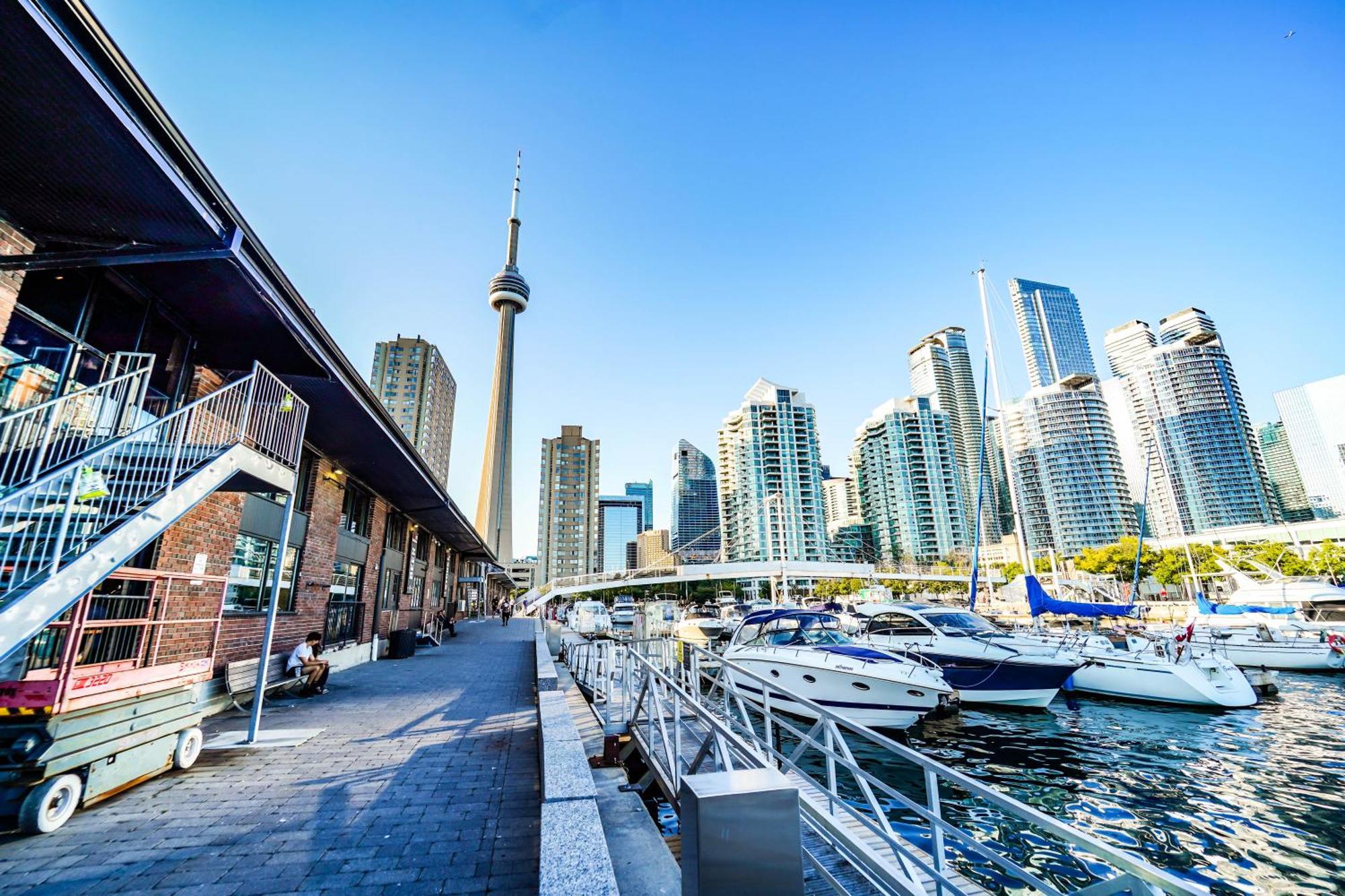 Chol Furnished Suites Heart Of Downtown Toronto, 2 Beds, Free Parking, Cn Tower View Zewnętrze zdjęcie