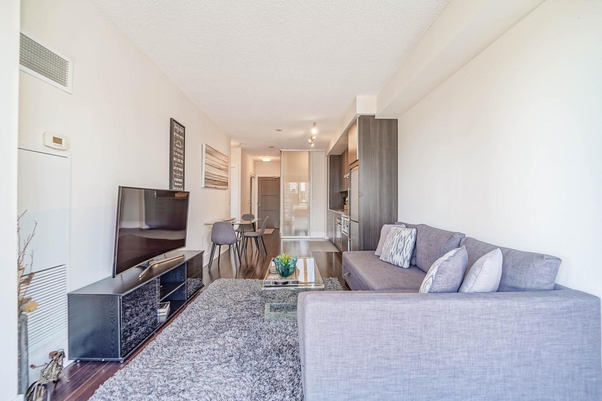 Chol Furnished Suites Heart Of Downtown Toronto, 2 Beds, Free Parking, Cn Tower View Zewnętrze zdjęcie