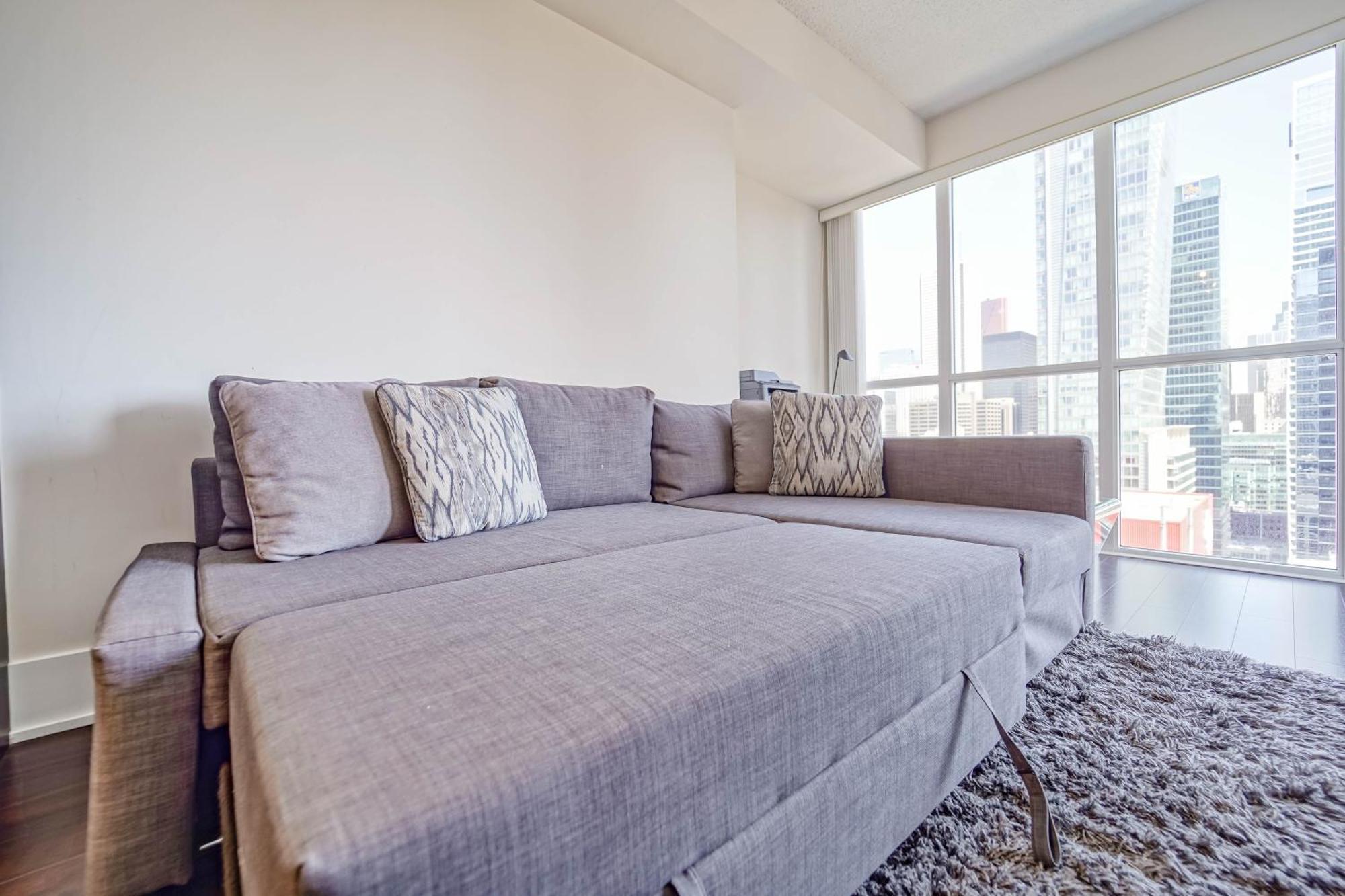 Chol Furnished Suites Heart Of Downtown Toronto, 2 Beds, Free Parking, Cn Tower View Zewnętrze zdjęcie