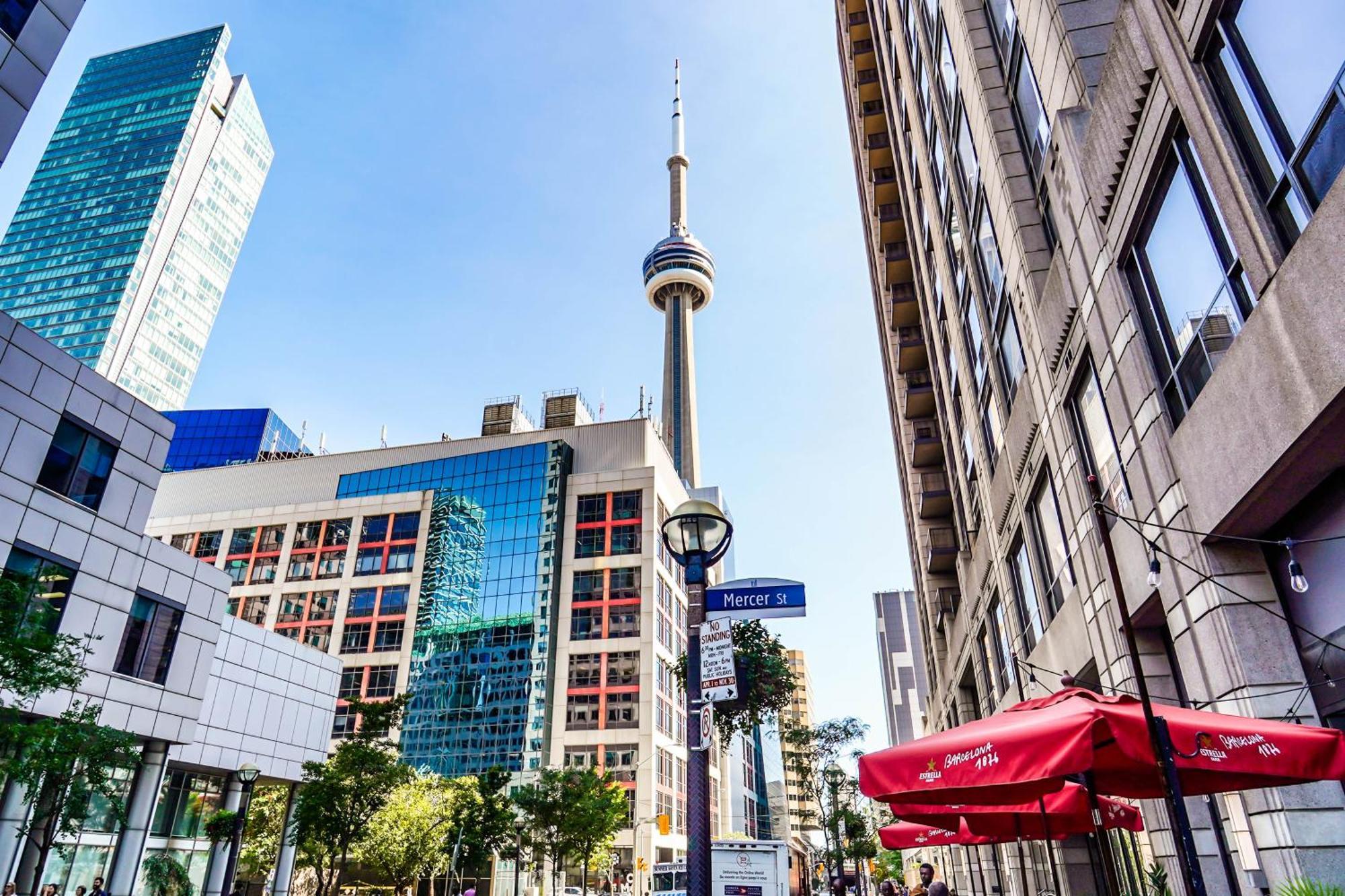Chol Furnished Suites Heart Of Downtown Toronto, 2 Beds, Free Parking, Cn Tower View Zewnętrze zdjęcie