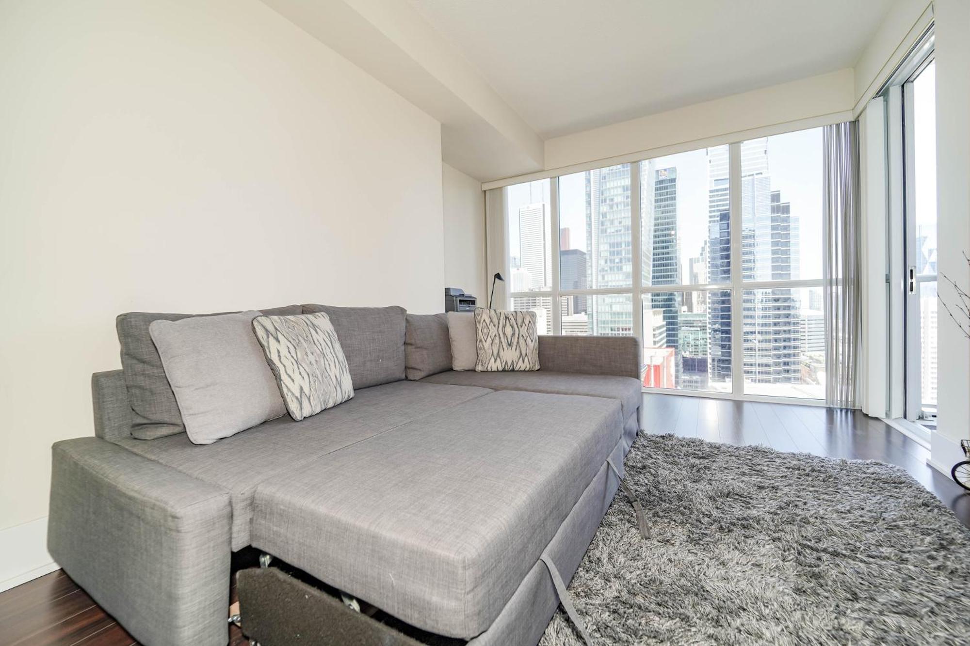 Chol Furnished Suites Heart Of Downtown Toronto, 2 Beds, Free Parking, Cn Tower View Zewnętrze zdjęcie
