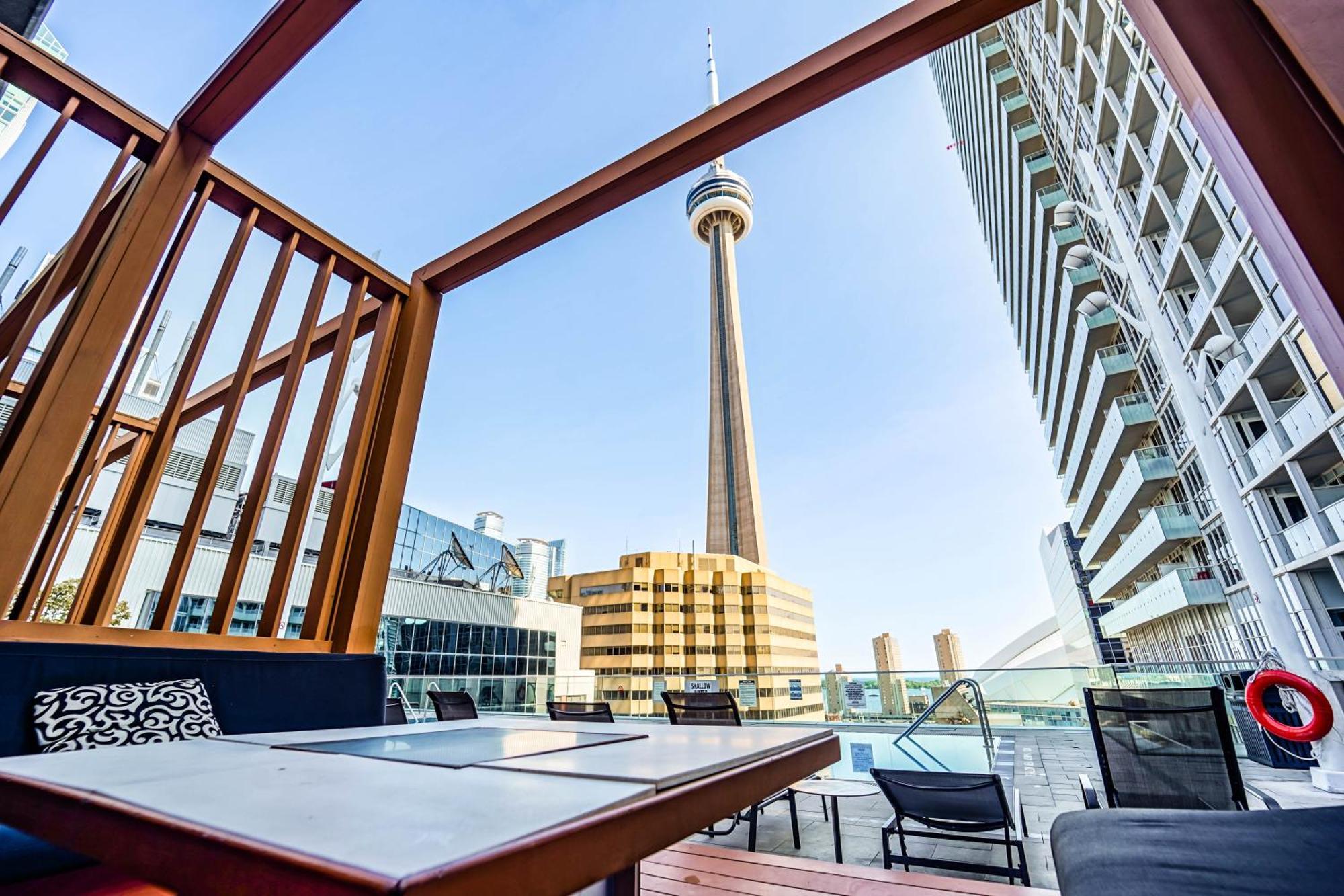 Chol Furnished Suites Heart Of Downtown Toronto, 2 Beds, Free Parking, Cn Tower View Zewnętrze zdjęcie